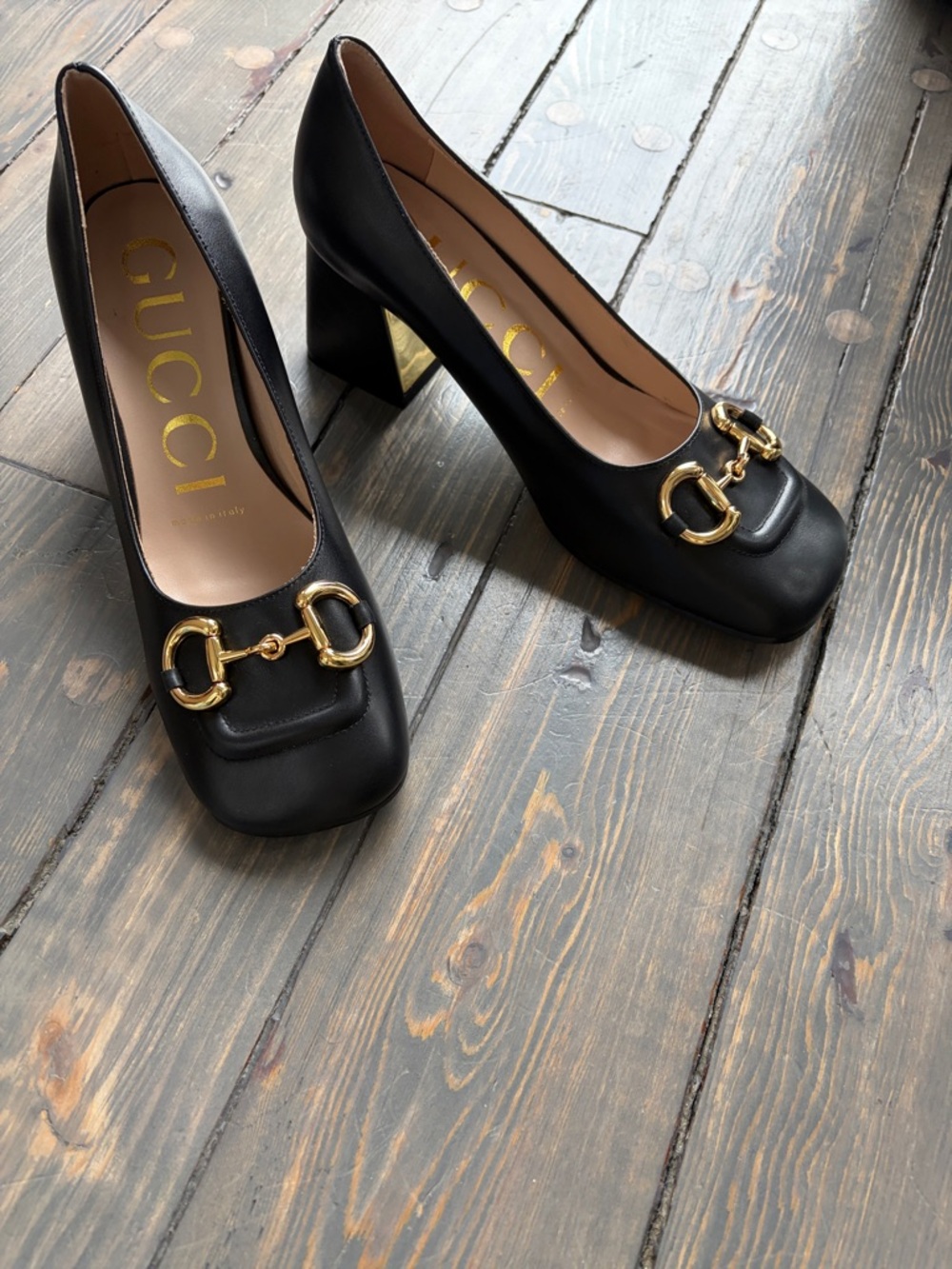 Gucci Black Leather Square-Toe Pumps with Gold Horsebit - Picture 3 of 4